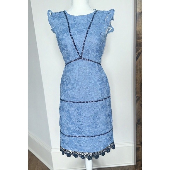 Warehouse Scallop hem Luxe Lace lined Occassion party Dress size us 2 uk 6 - Picture 1 of 10